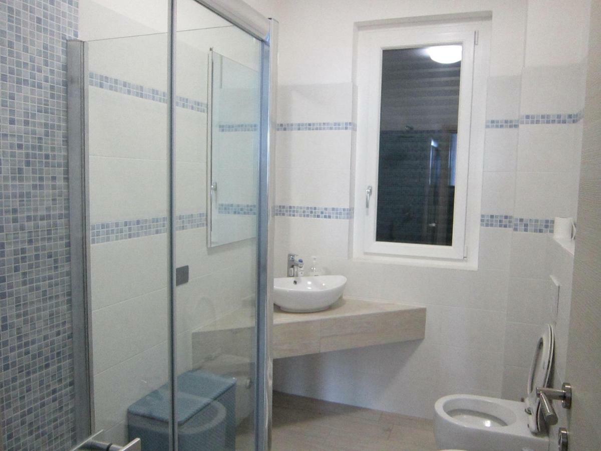 ורנה Blu Panorama Belvedere Lago Di Como מראה חיצוני תמונה